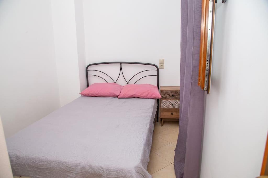 Εξοχη Και Θαλασσα Makrýgialos Exterior foto
